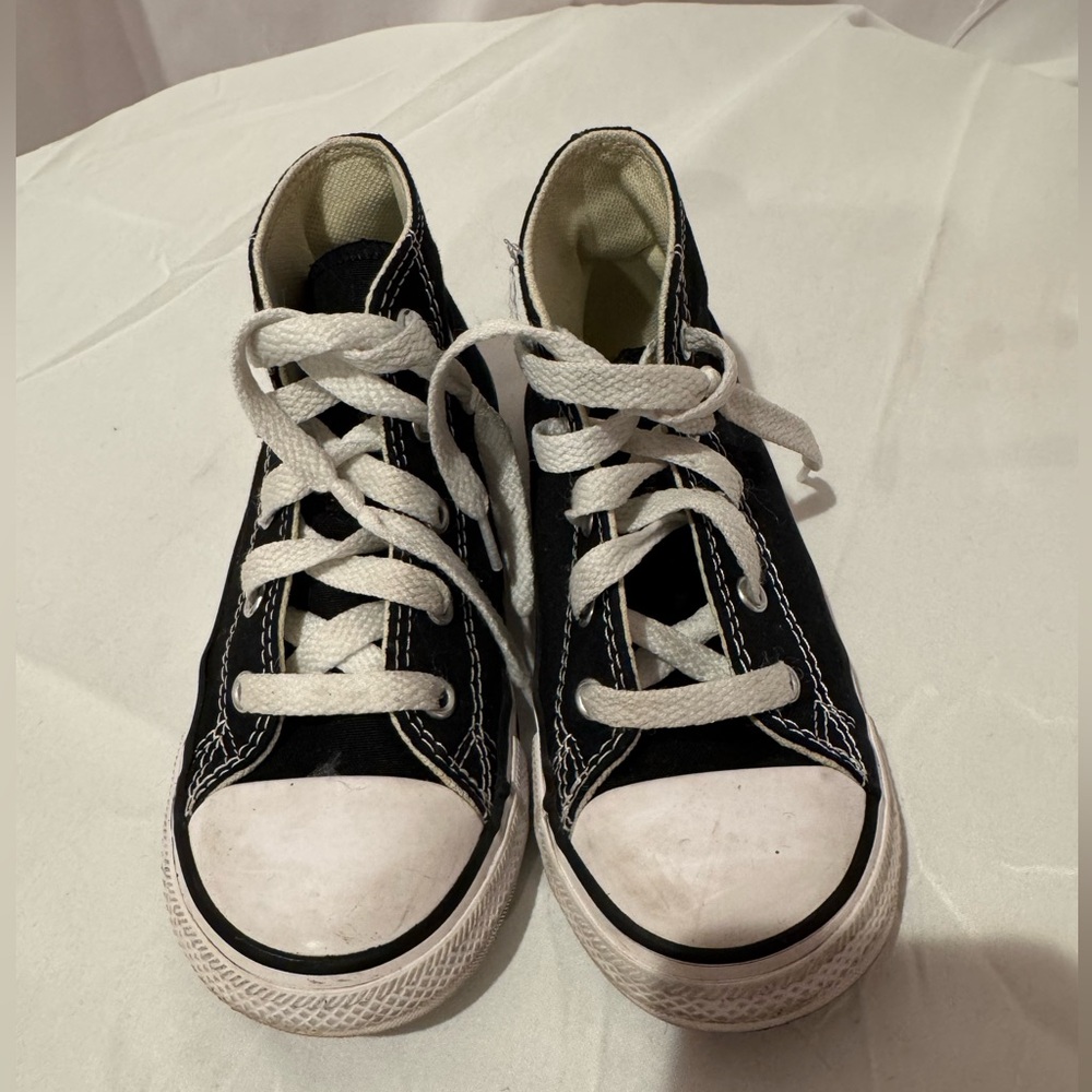 Kids Black High-Top Converse Sneakers size 10 toddler